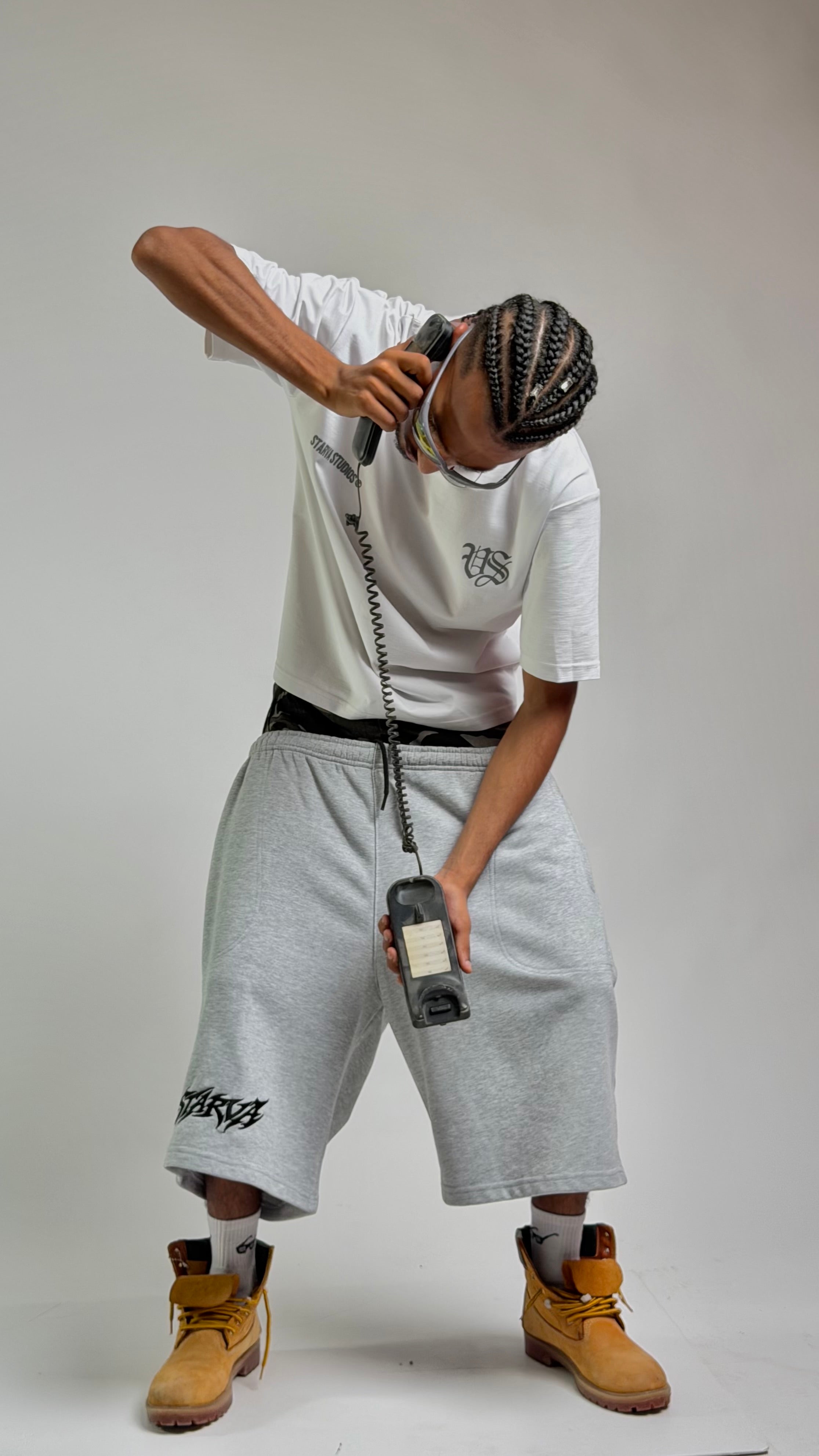 SV WORLD WHITE TEE